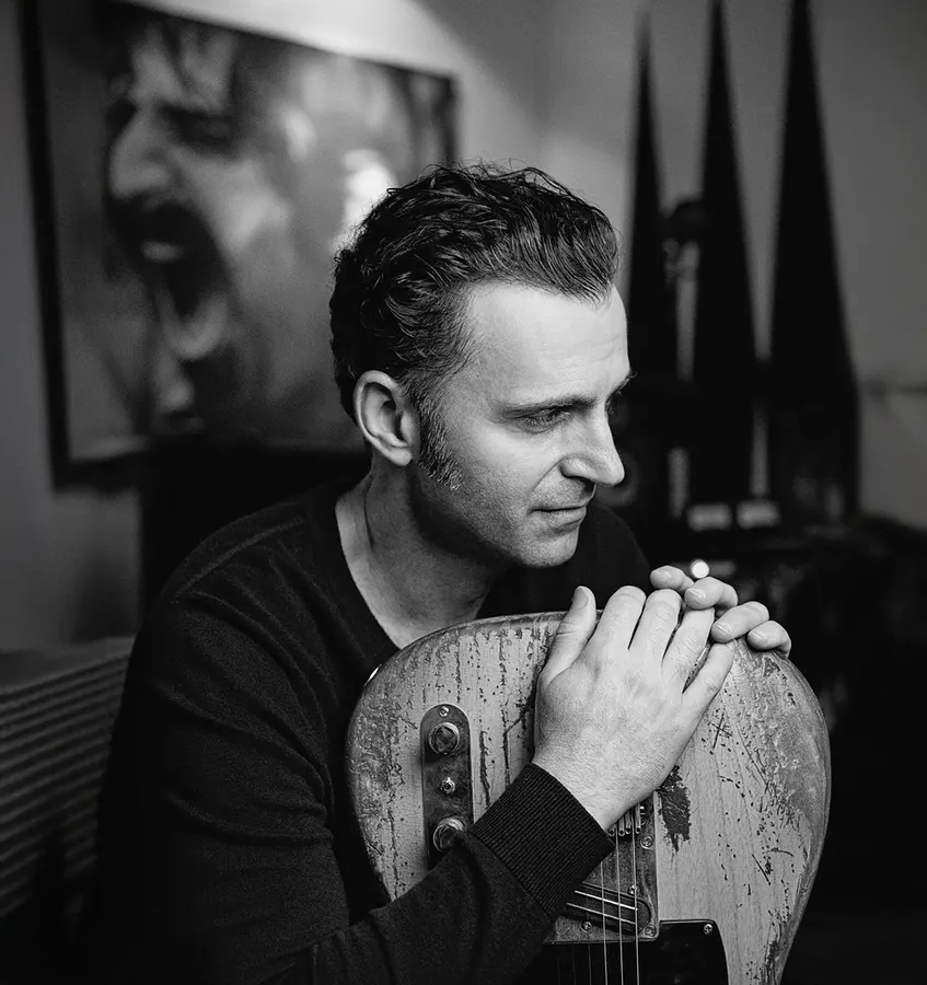 Dweezil Zappa DZ20: Like Father, Like Son