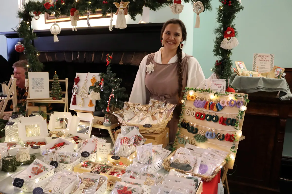 Holiday Vendor